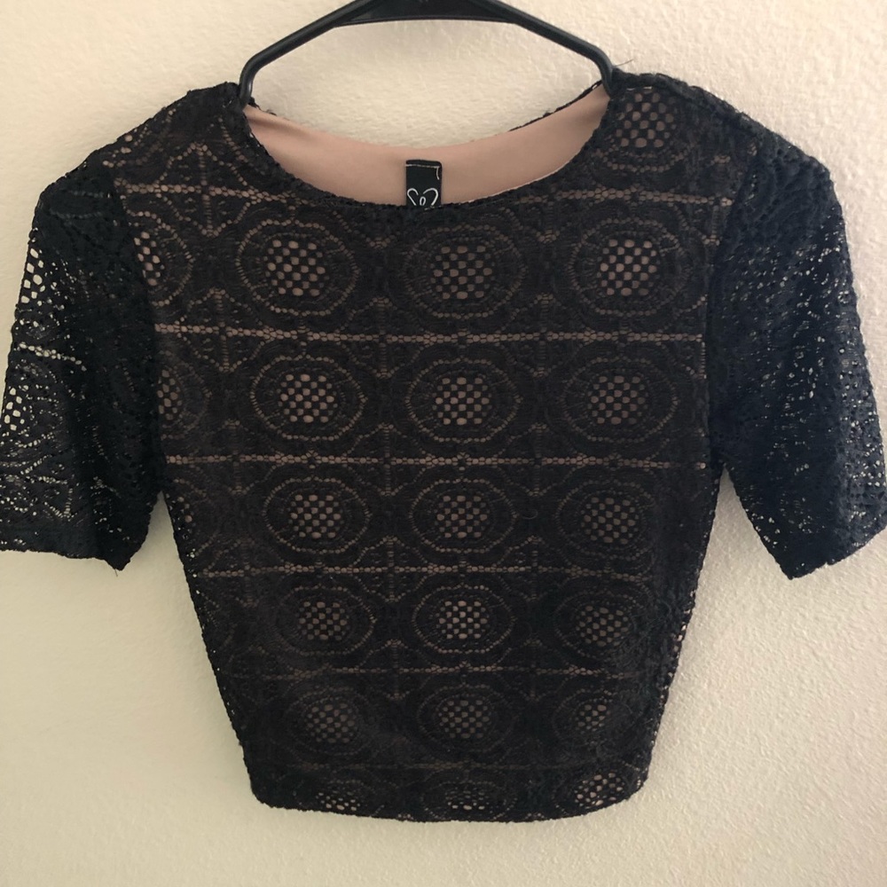 Windsor Sheer Lace Top in black